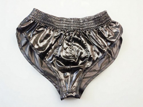 High cut wetlook satin - cut,