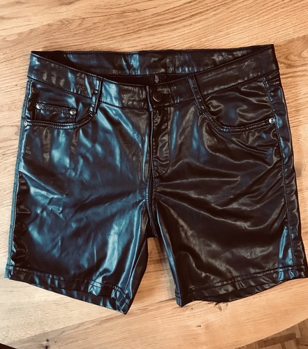 Gay herren co hustler - r&co,